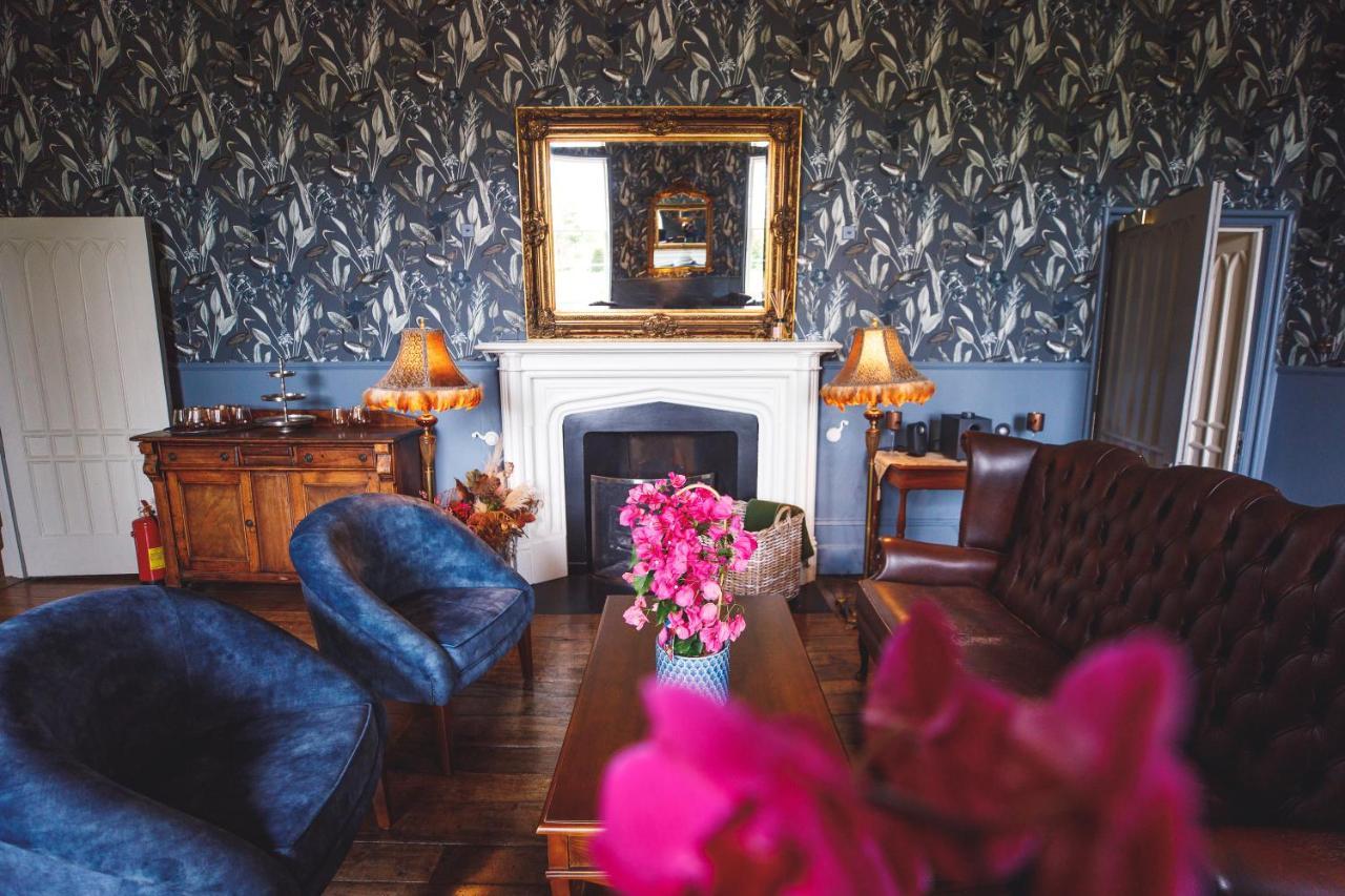 Longville House Hotel Upper Welson Exterior foto